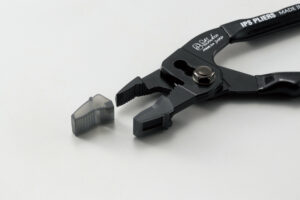 00077